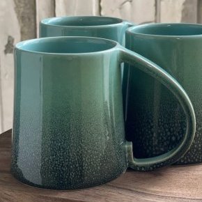 9 Mugs Amoco