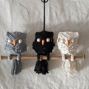 suspension murale macramé 3 hiboux suspendus sur leur bambou seché1