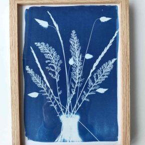 1 lartelierdescuriosites cyanotype vase bouquet 100