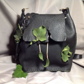 8 sac seau cuir noir hedera 3