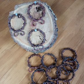 8 artivika troll cross