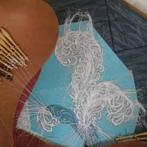 5 dentelle aux fuseaux plume dautruche en cours rc