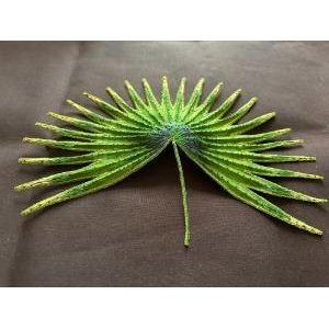 Broderie d art Feuille brodée en 3D