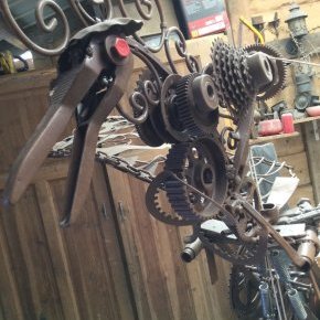 A09B3A82 B050 482D 8B5F 8CAB204E0E6E