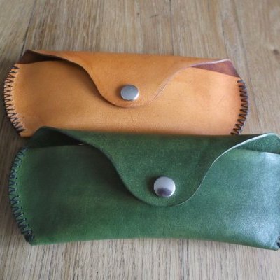 Etui à lunette, peint à la main