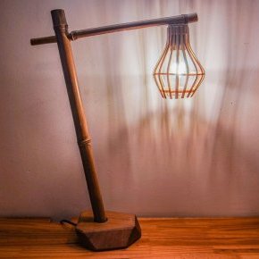 Lampe de bureau bambou