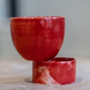 8- Tasse rouge