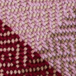 tissage échantillon rose diamant brisé laine de la grée blanche