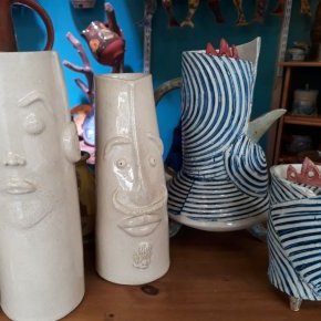 vases visages
