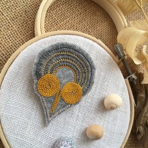 3 broche plume amis imaginaires