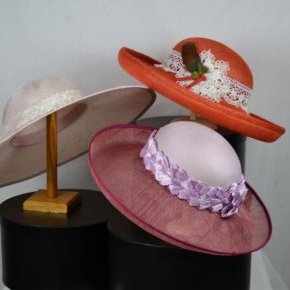 Tour de mode Capelines paille et sisal