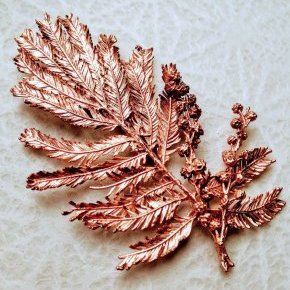 broche 23 mimosa lapilly bijoux